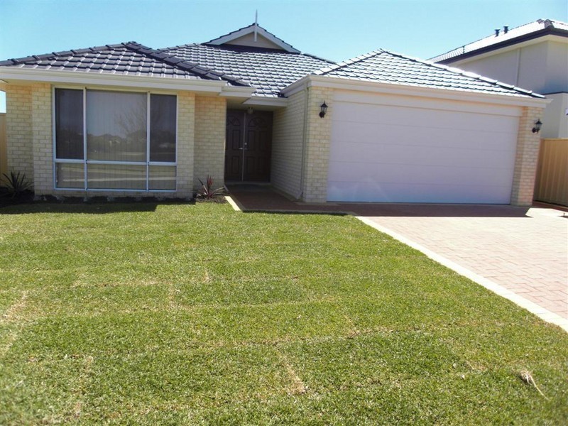 15 Korcula Boulevard, Canning Vale South WA 6155