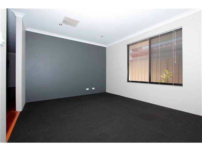 32 Willoughby Ramble, Harrisdale WA 6112