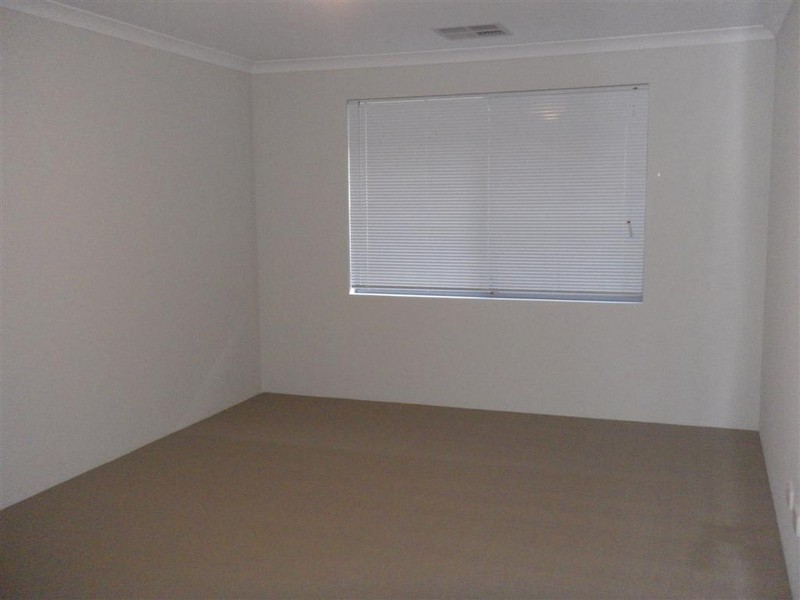 4 Mooreland Road, Baldivis WA 6171