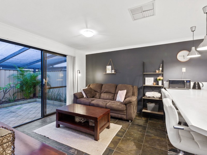 99B Gateway Boulevard, Canning Vale WA 6155