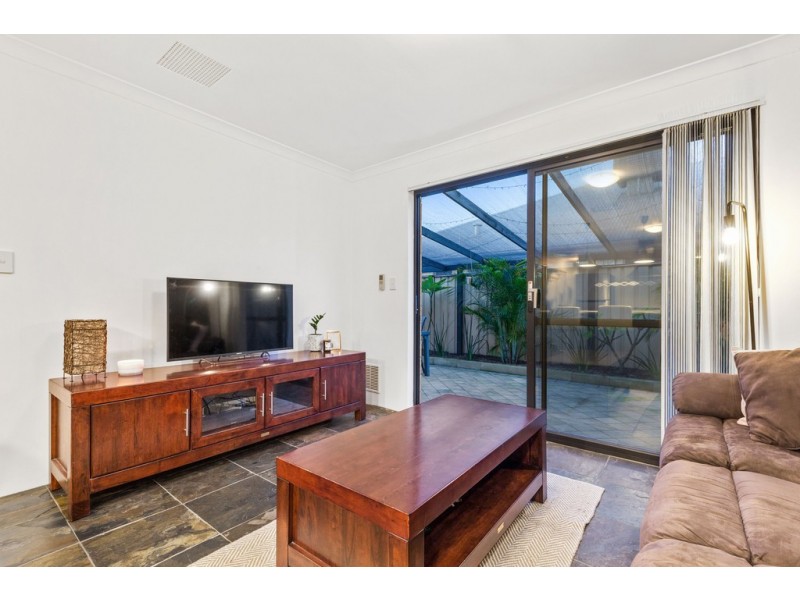 99B Gateway Boulevard, Canning Vale WA 6155