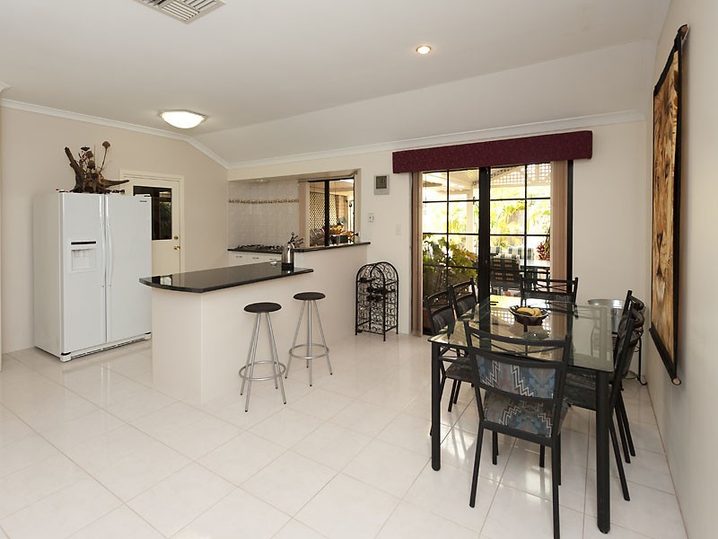 23 Ashridge Turn, Canning Vale WA 6155