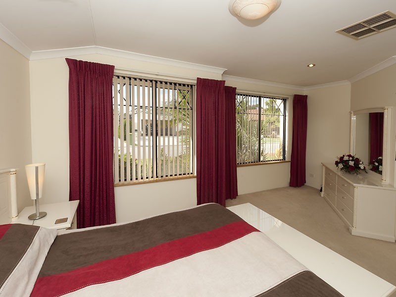 23 Ashridge Turn, Canning Vale WA 6155