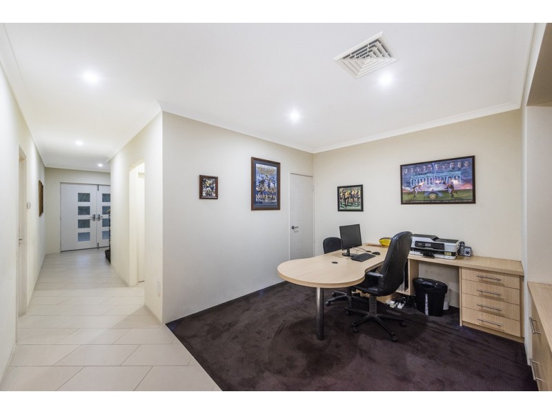 44 Northerly Drive, Harrisdale WA 6112