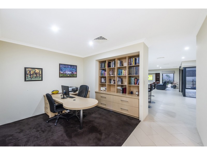 44 Northerly Drive, Harrisdale WA 6112