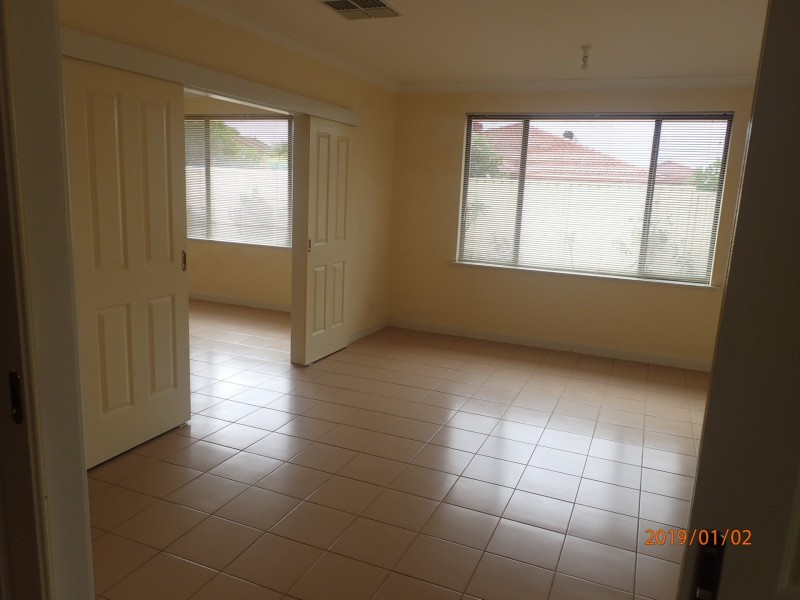213 Warton Road, Thornlie WA 6108