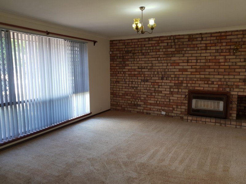 14 Dew Street, Forrestdale WA 6112