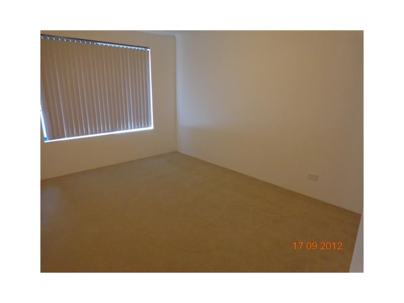 25 Ballycastle Loop, Canning Vale WA 6155