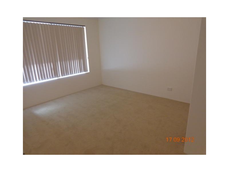 25 Ballycastle Loop, Canning Vale WA 6155