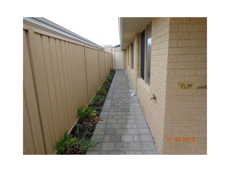 13 Rathlin Cove, Canning Vale WA 6155