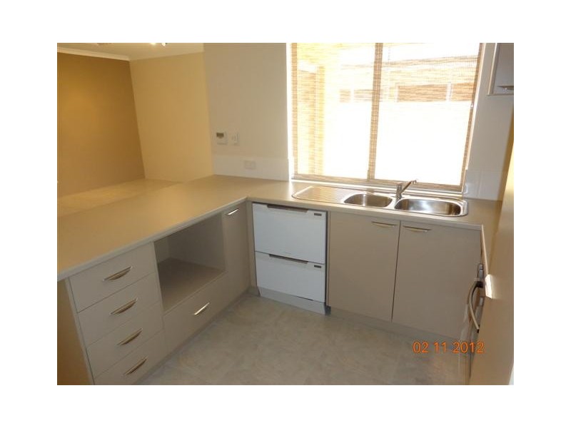 Unit 4/18 Flynn Street, Canning Vale WA 6155