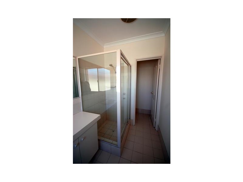 4 Kingsland Loop, Canning Vale WA 6155