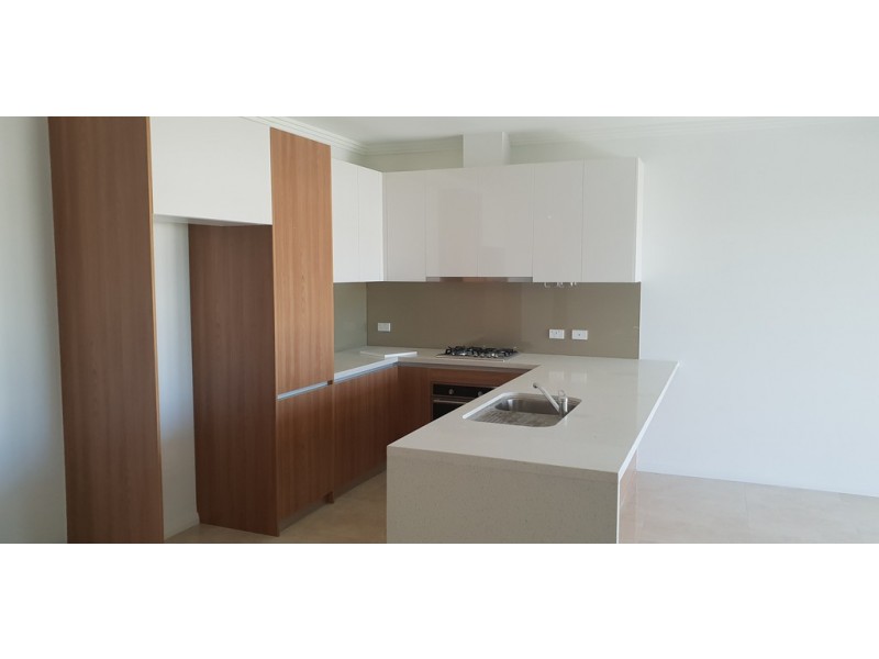 5/93 Gateway Blvd, Canning Vale WA 6155