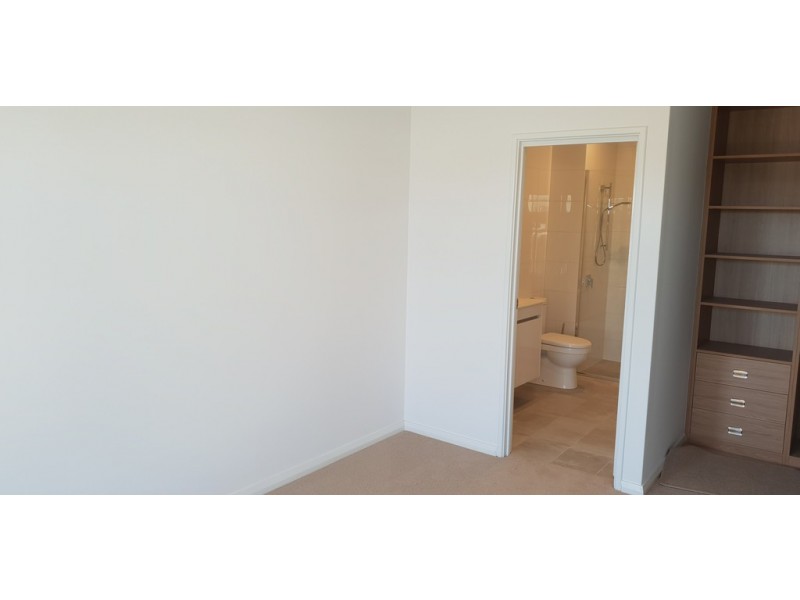 5/93 Gateway Blvd, Canning Vale WA 6155