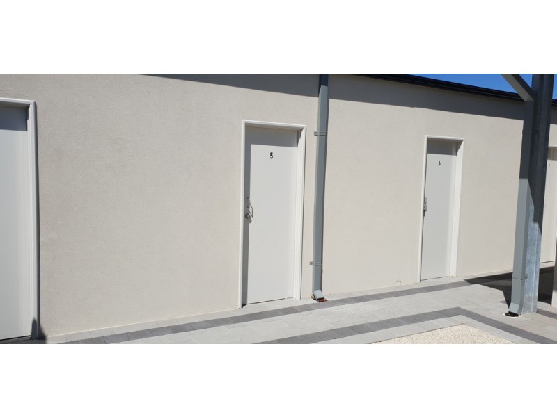 5/93 Gateway Blvd, Canning Vale WA 6155