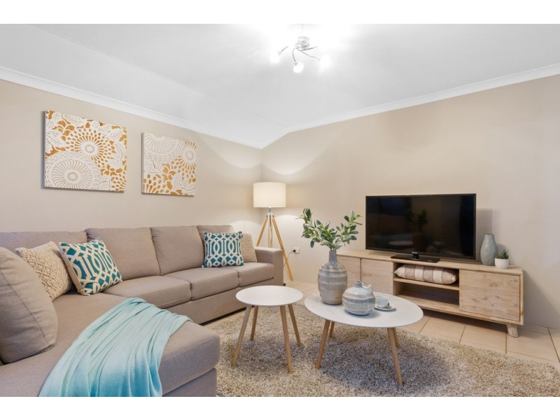 16 Bramdean Crescent, Canning Vale WA 6155