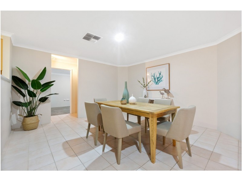 16 Bramdean Crescent, Canning Vale WA 6155