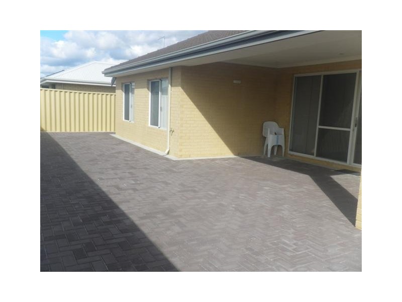 10 Stillwater, Southern River WA 6110