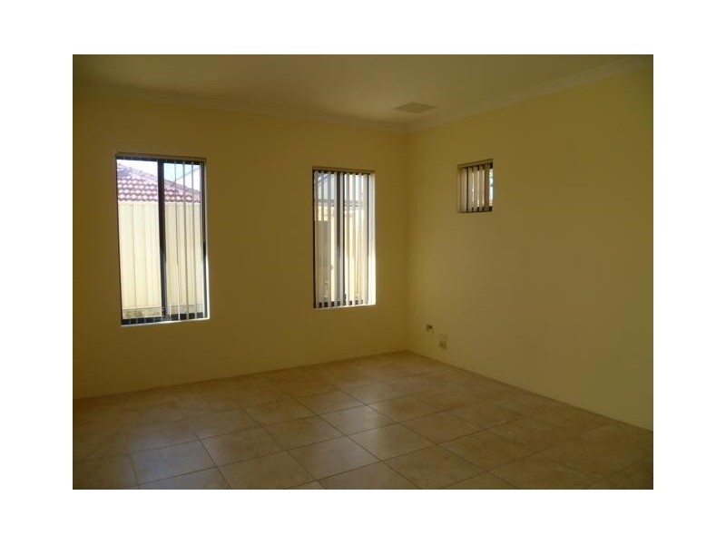 93 Shreeve Road, Canning Vale WA 6155