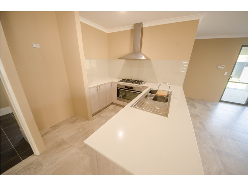 10 Hamelin Loop, Harrisdale WA 6112