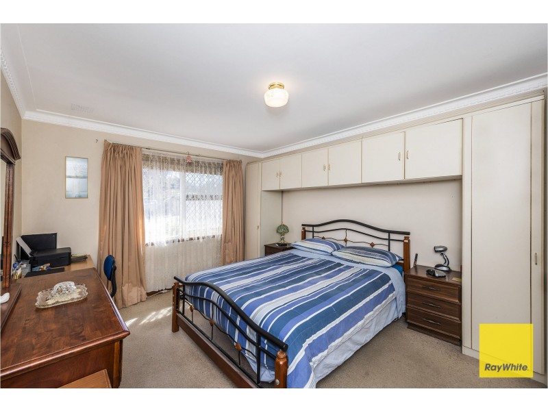 10 Messenger Street, Kelmscott WA 6111