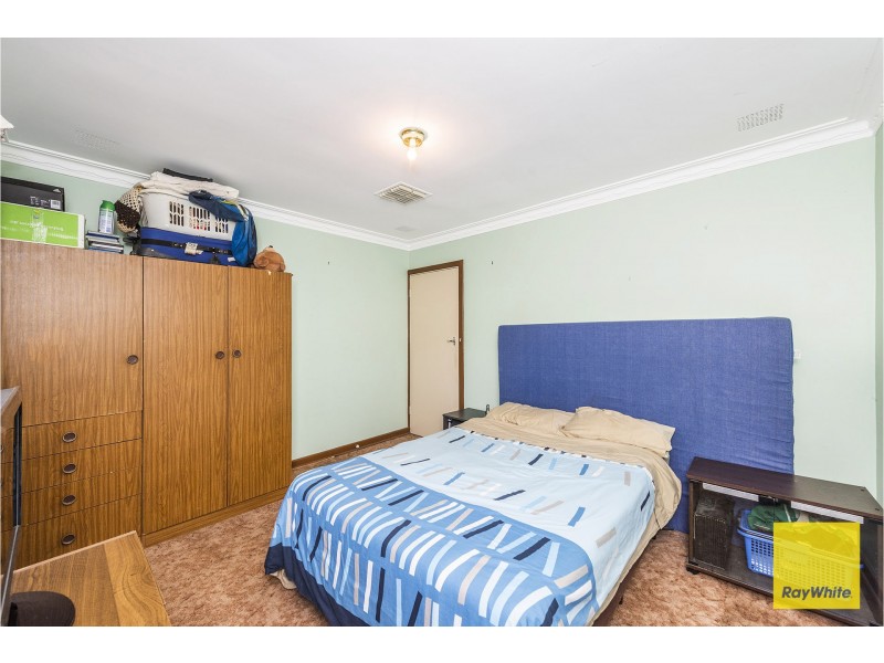 10 Messenger Street, Kelmscott WA 6111