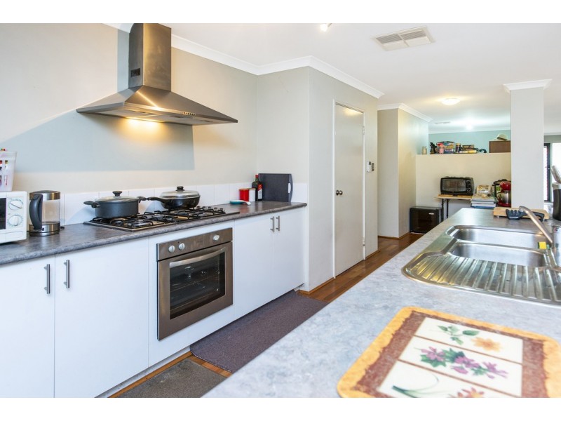 1 Ingot Lane, Harrisdale WA 6112