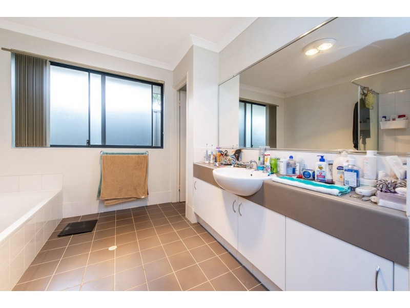 1 Ingot Lane, Harrisdale WA 6112