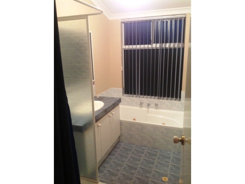 33 Heysen Parade, Southern River WA 6110