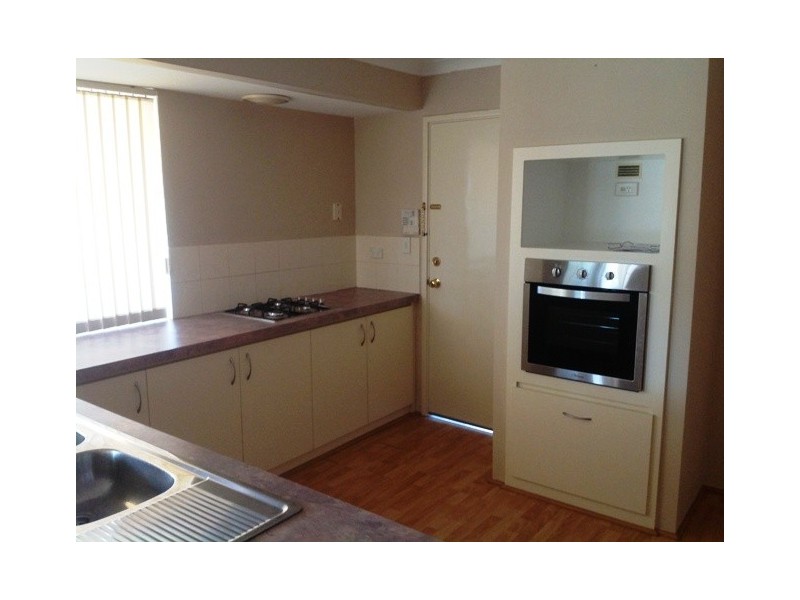 33 Heysen Parade, Southern River WA 6110