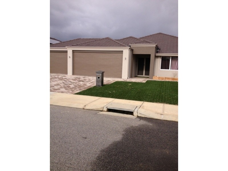 24 Stainsby Turn, Canning Vale WA 6155