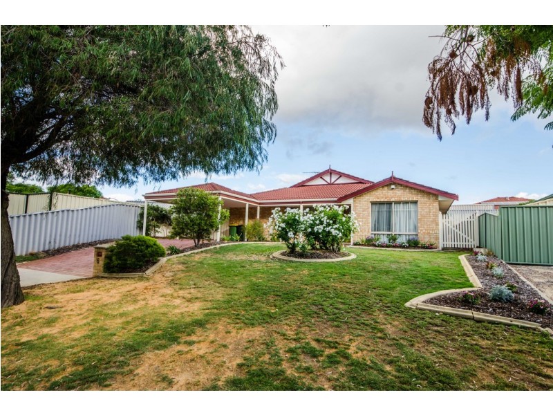 6 Woodspring Trail, Canning Vale WA 6155