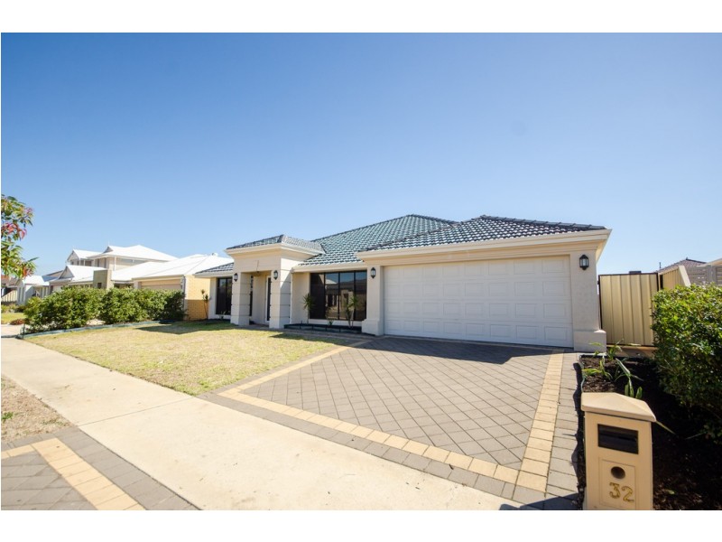 32 Shelduck Bend, Harrisdale WA 6112