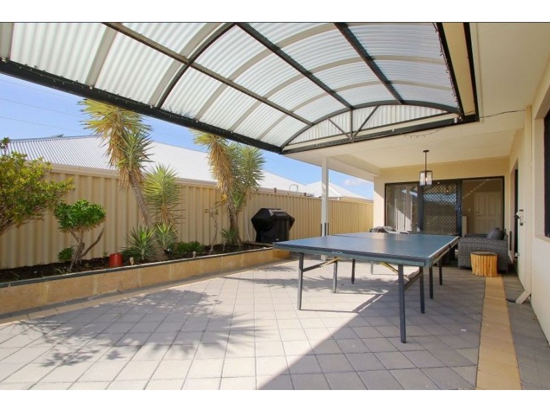 32 Shelduck Bend, Harrisdale WA 6112