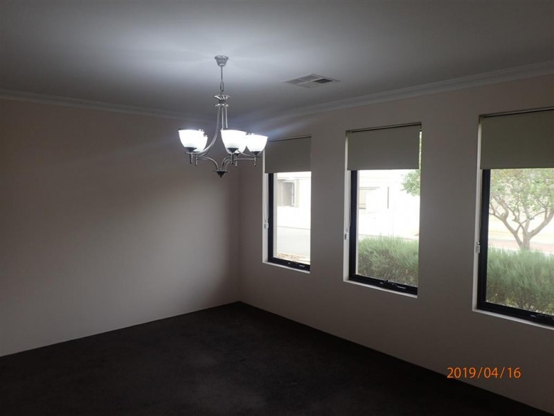 8 Quenda Rd, Harrisdale WA 6112