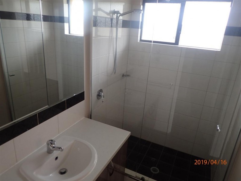 8 Quenda Rd, Harrisdale WA 6112