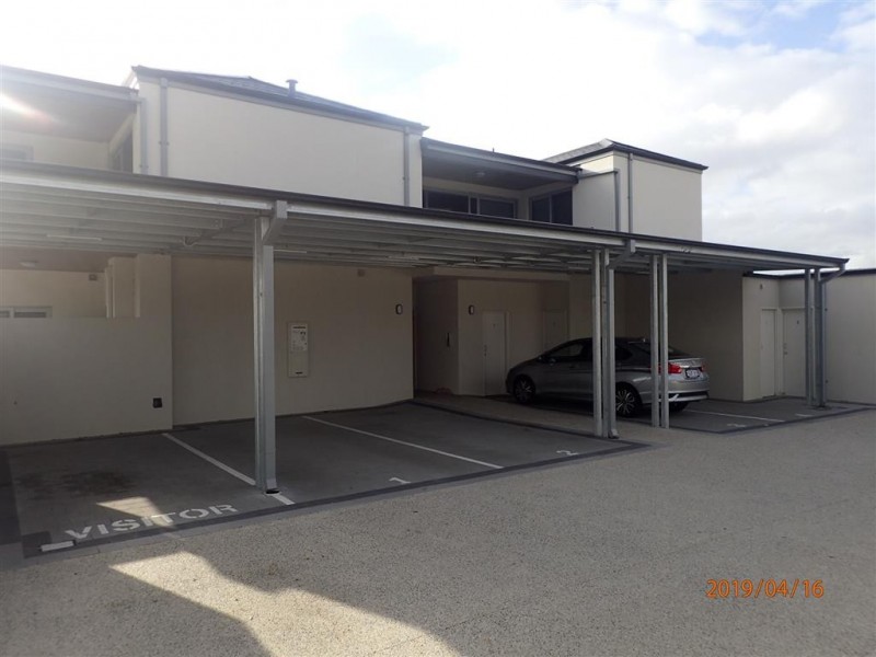 7/93 Gateway Blvd, Canning Vale WA 6155