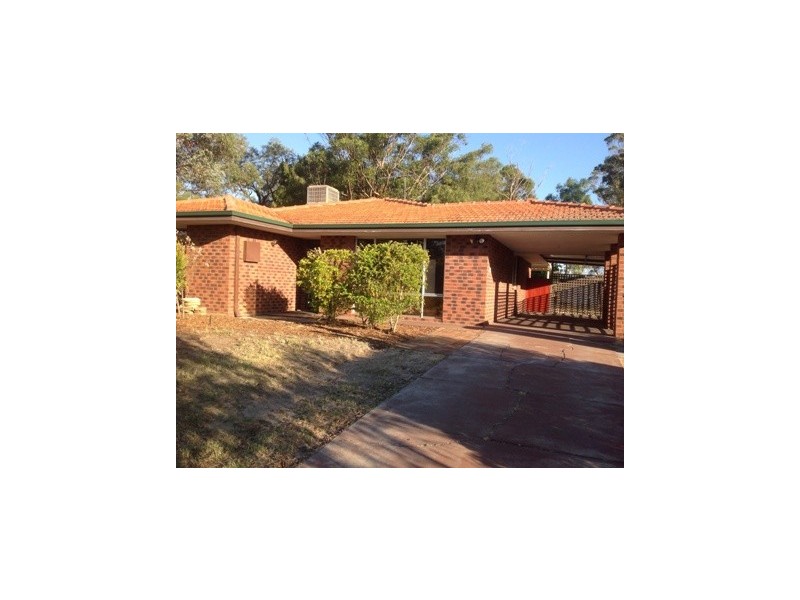 35 BATTERSEA ROAD, Canning Vale WA 6155