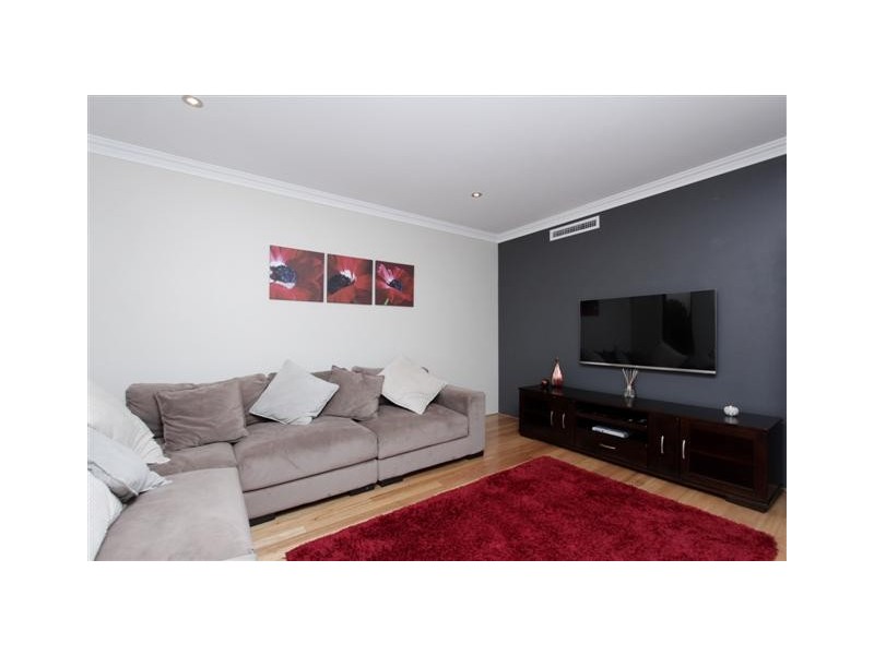 50 Northerly Drive, Harrisdale WA 6112