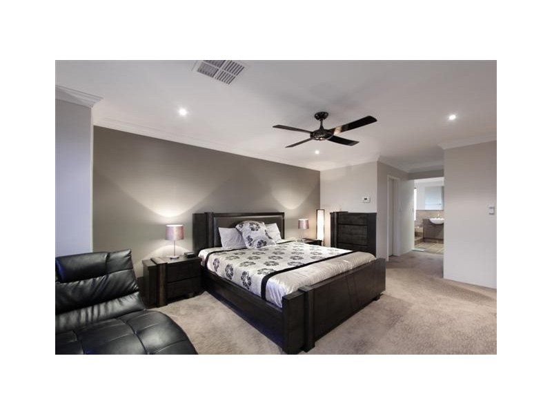 50 Northerly Drive, Harrisdale WA 6112