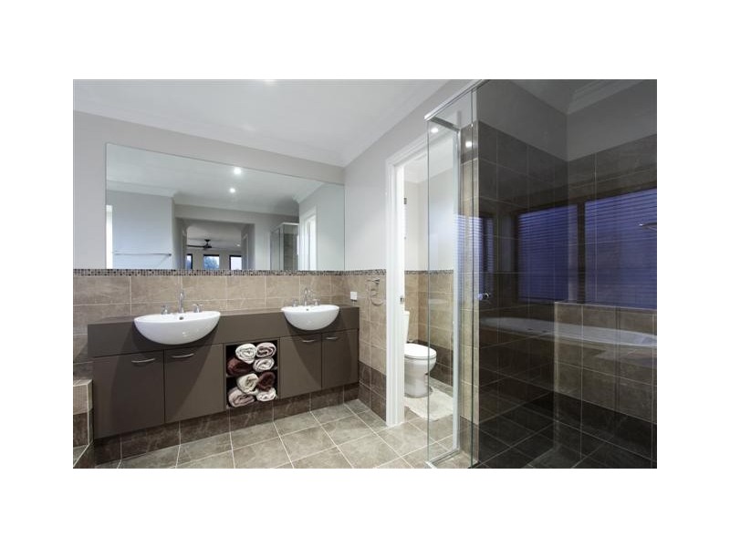 50 Northerly Drive, Harrisdale WA 6112