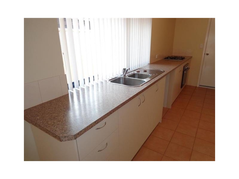 10 Tarn Drive, Canning Vale WA 6155