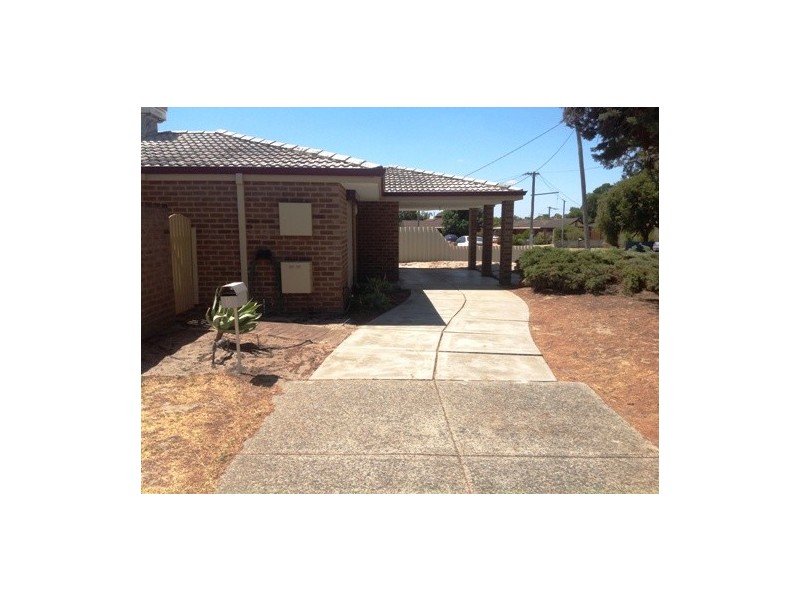 2 lowden court, Parkwood WA 6147