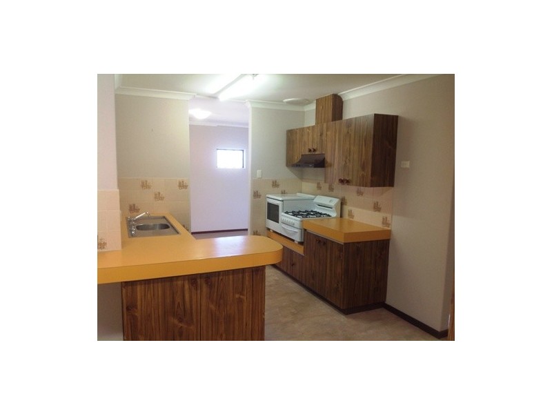 2 lowden court, Parkwood WA 6147