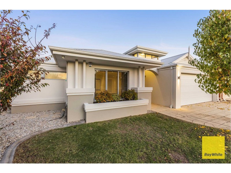 9 Tipperary Bend, Canning Vale WA 6155
