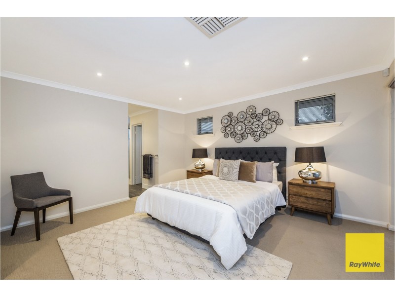 9 Tipperary Bend, Canning Vale WA 6155