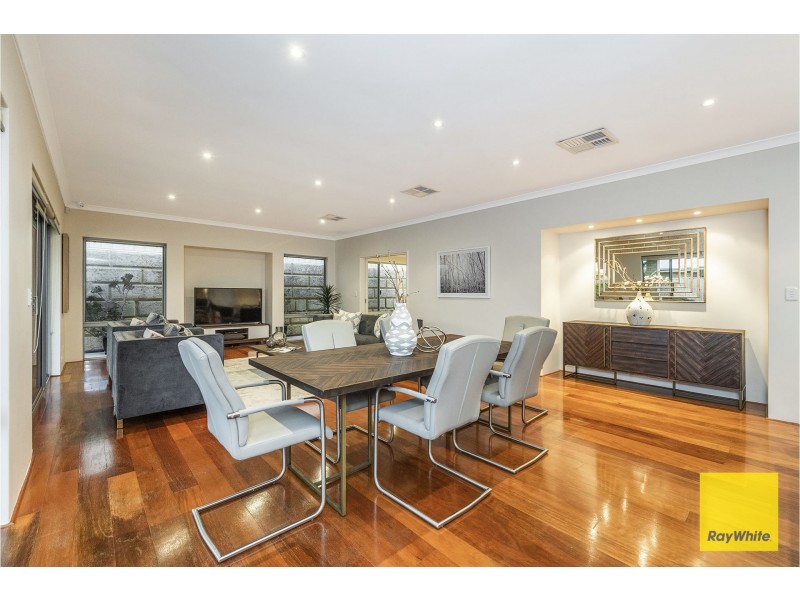 9 Tipperary Bend, Canning Vale WA 6155