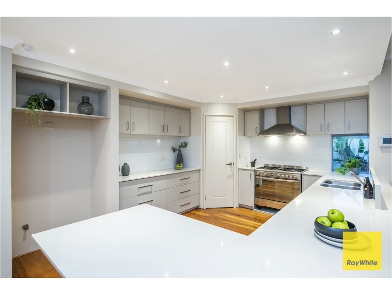 9 Tipperary Bend, Canning Vale WA 6155