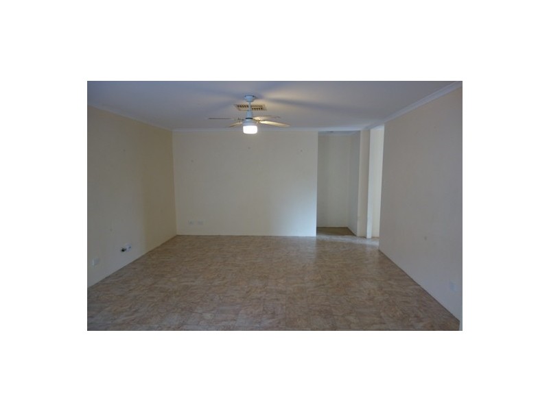 11 Miniata Way, Canning Vale WA 6155