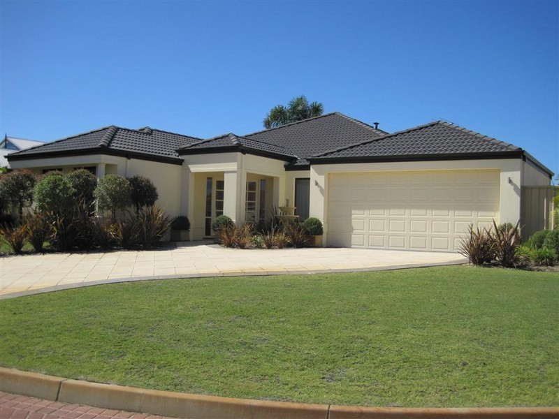 12 McInnes Way, Canning Vale WA 6155